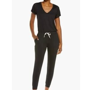 VUORI All Day Short Sleeve V-neck Tie Waist Jogger Stretch Jumpsuit BLACK M